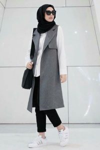 5 Ide ootd dengan Jilbab Hitam | Bikin Penampilan Jadi Elegan