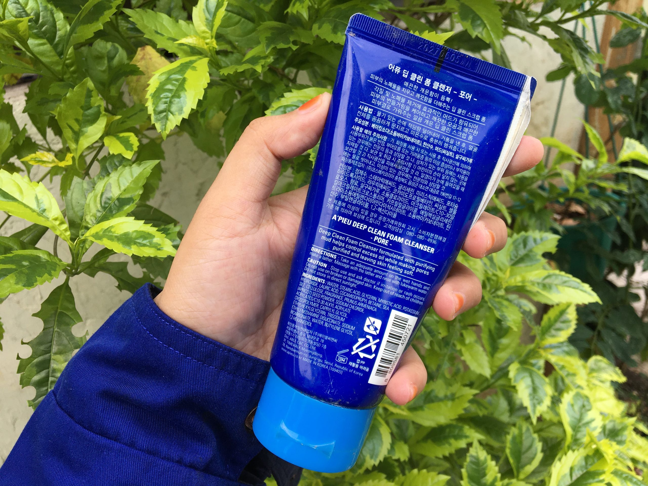 Review Apieu Deep Clean Moist Foam Cleanser