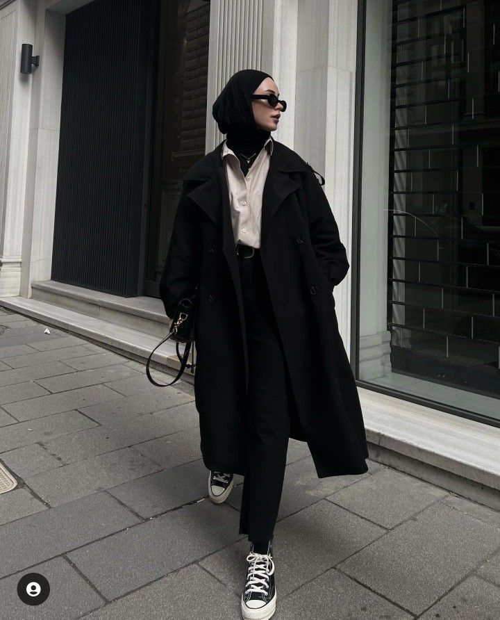 5 Ide ootd dengan Jilbab Hitam | Bikin Penampilan Jadi Elegan